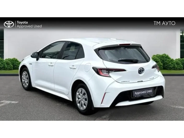 Toyota Corolla HB 1.8HSD EXECUTIVE