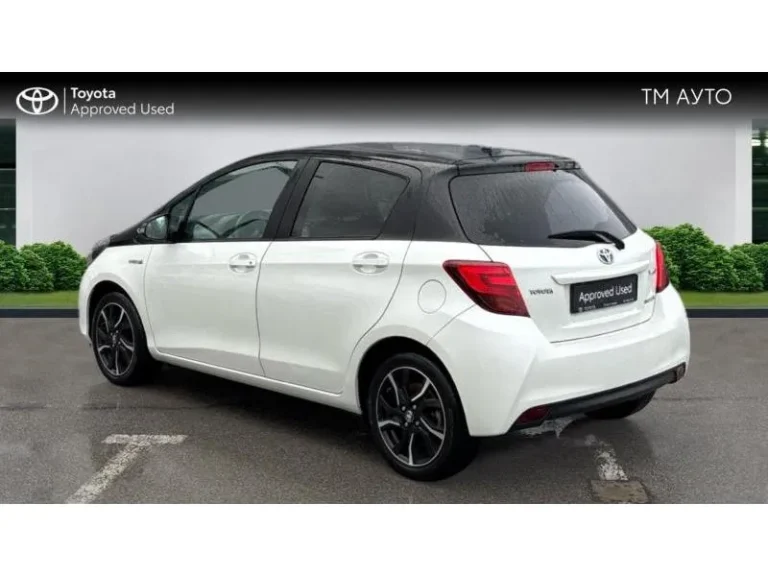 Toyota Yaris 1.5 HSD STYLE