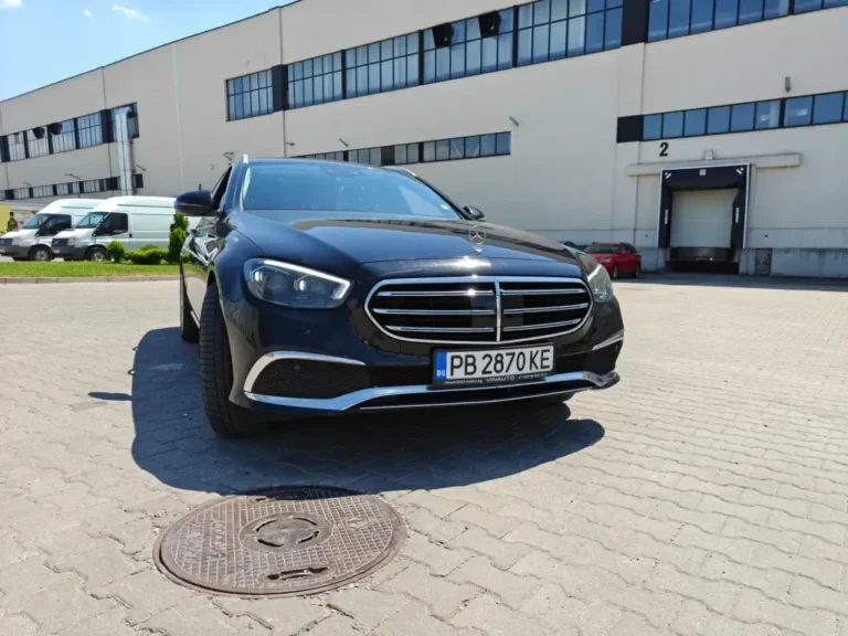 Мерцедес E 300