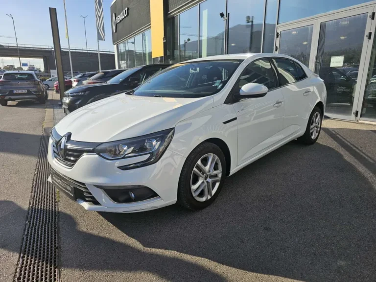 Renault MEGANE SEDAN