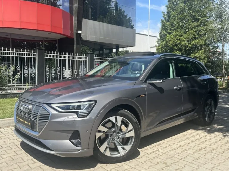 Audi E-tron 50