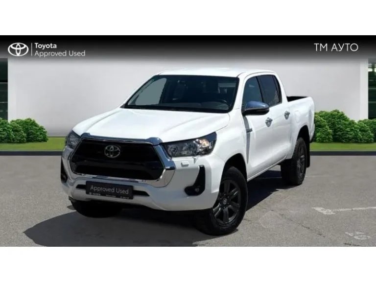 Toyota Hilux 2.4 D-4D AWD CVT EXECUTIVE