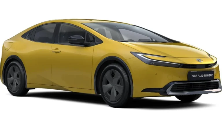 Toyota Prius Plug-in Luxury