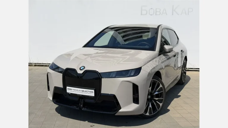 BMW iX xDrive45