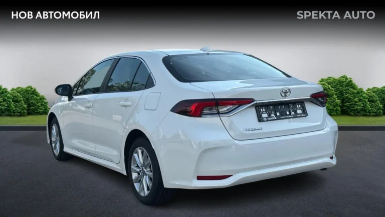 Toyota Corolla 1.5 6MT 123кс EXECUTIVE
