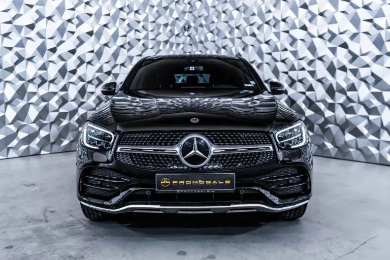 Mercedes-Benz GLC 200 4M AMG*Pano*Burmester