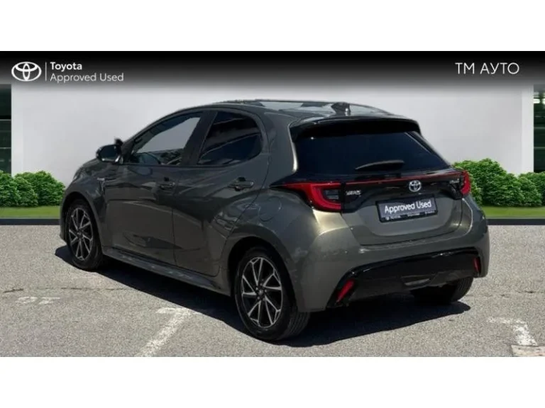 Toyota Yaris 1.5HSD LOUNGE