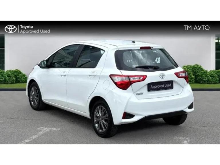 Toyota Yaris 1.5 CVT 5D LUNA