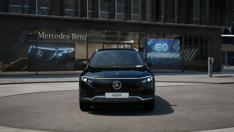Mercedes-Benz EQA 300 4MATIC