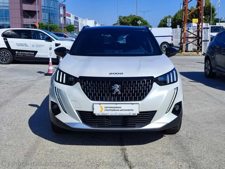 Peugeot 2008 SUV 131к.с. Дизел