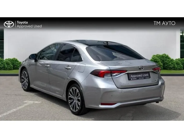 Toyota Corolla SDN 1.8HSD EXECUTIVE PLUS