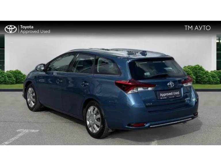 Toyota Auris TS 1.2P TURBO 6MT LUNA