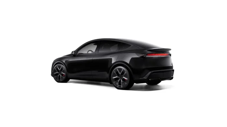 TESLA MODEL Y PERFORMANCE AWD НОВ