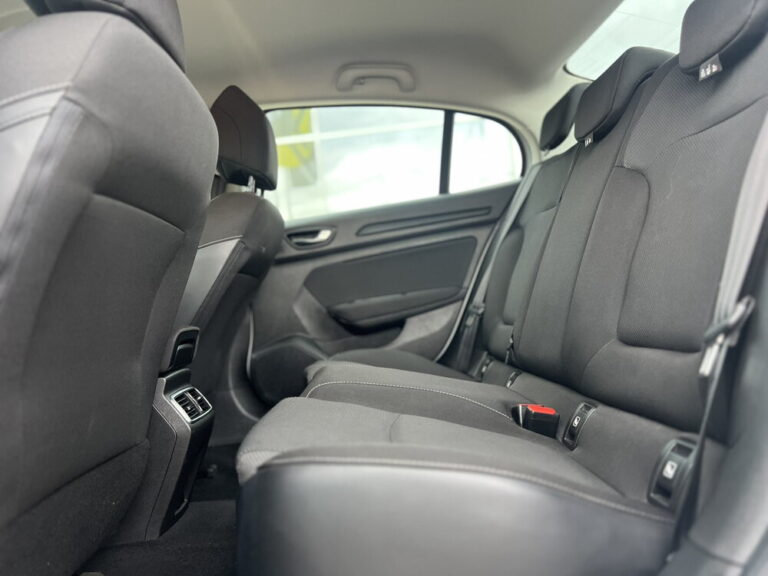 Renault Megane Sedan