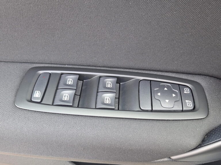 Renault Megane Sedane