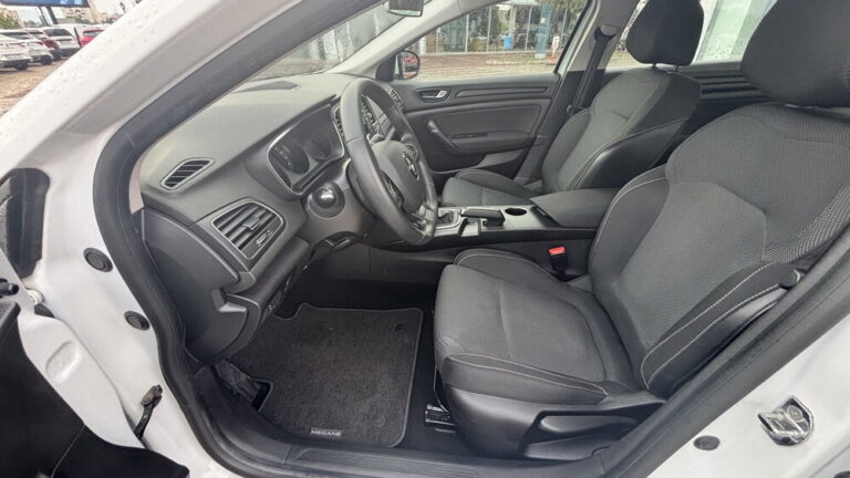 Renault Megane Sedan