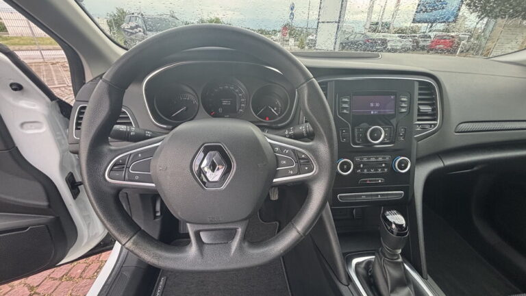 Renault Megane Sedan