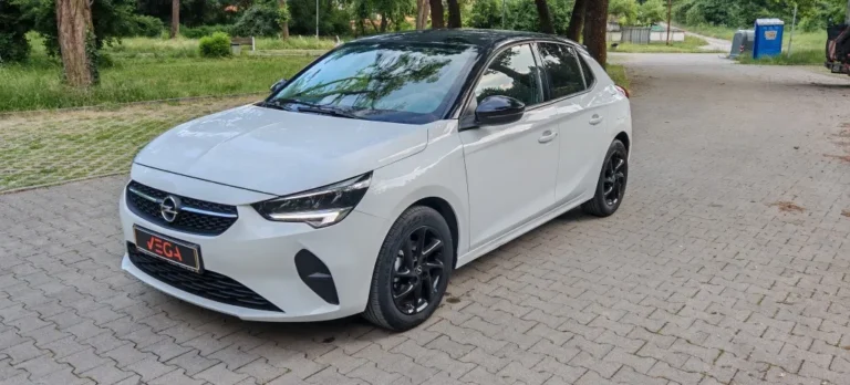OPEL CORSA 1.2I 33000km.