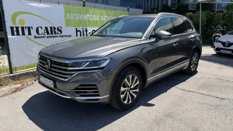 VW Touareg 3.0 V6 Първи собственик от БГ