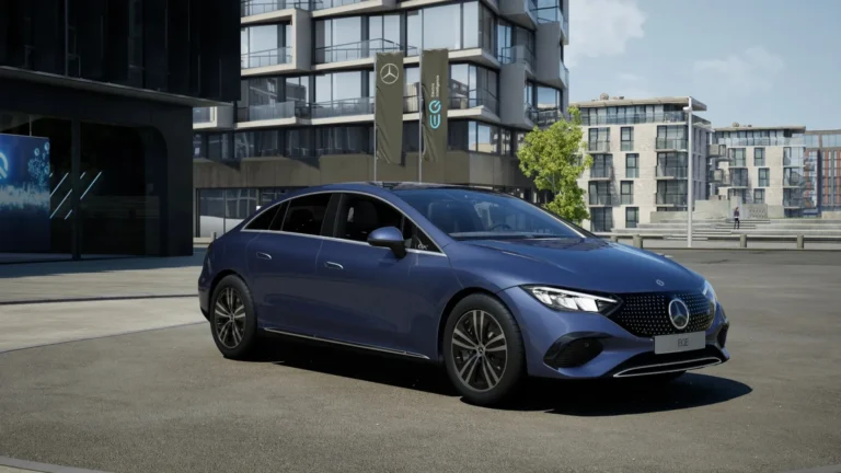 Mercedes-Benz EQE 300