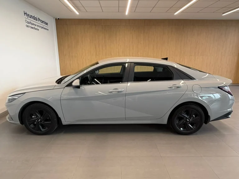Hyundai ELANTRA EXCLUSIVE