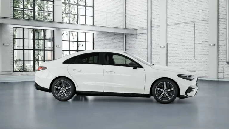 Mercedes-Benz CLA CLA 220 4MATIC
