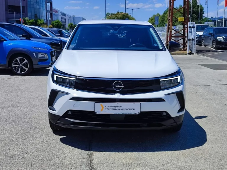 Opel Grandland X SUV 131к.с. Бензин