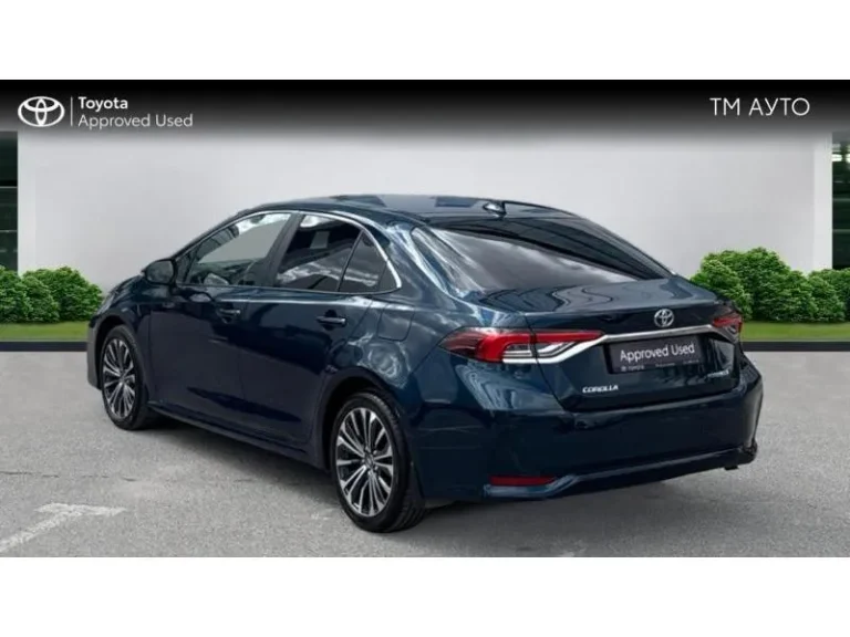 Toyota Corolla SDN 1.8HSD EXECUTIVE PLUS MY23