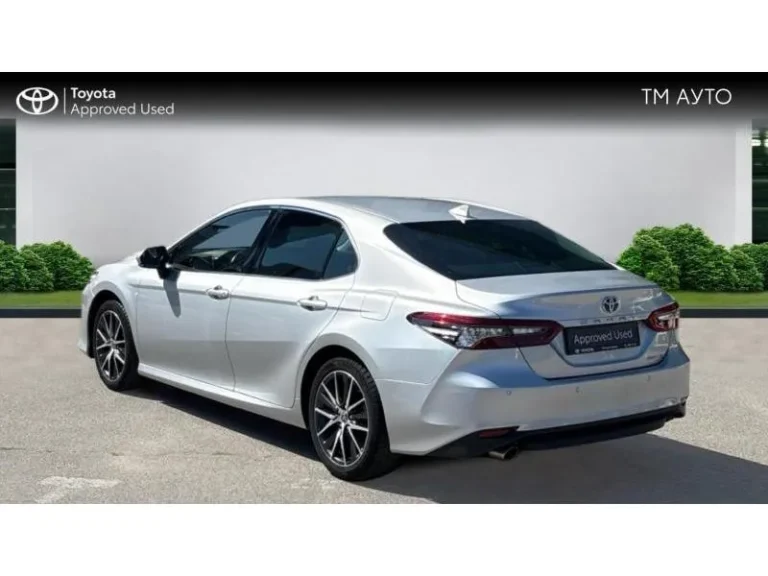 Toyota Camry 2.5HSD ELEGANCE