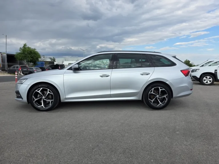 Skoda Octavia  С Гаранция 1.5=M-HEV=150кс