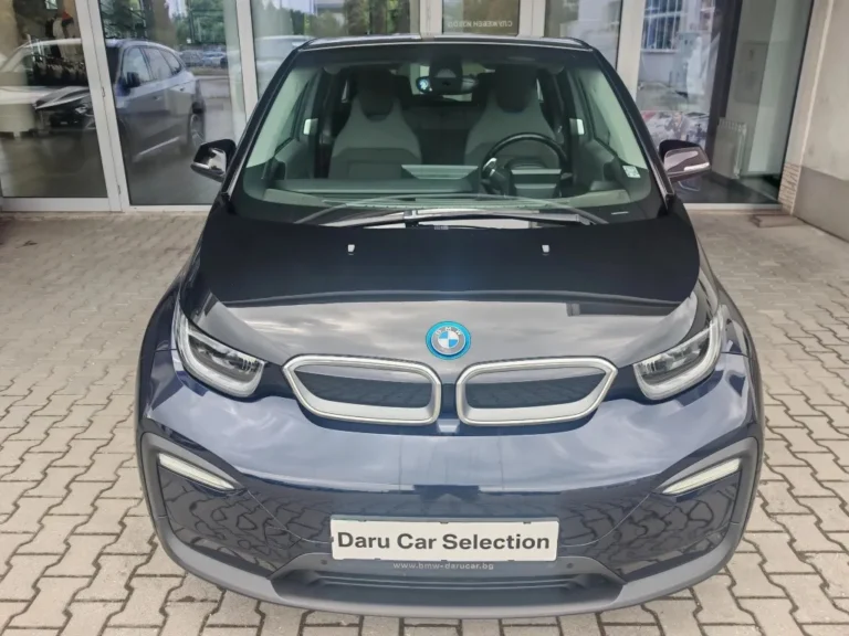 BMW i3 120