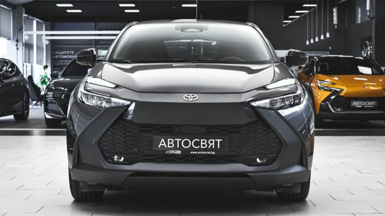 Toyota C-HR CULT 1.8 Hybrid Automatic