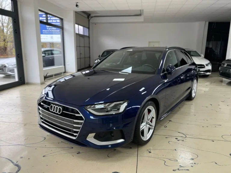 Audi A4 S LINE