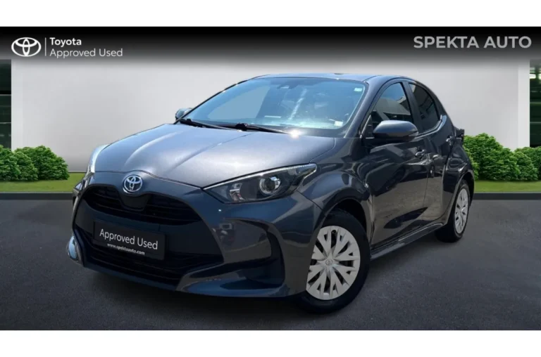 Toyota Yaris 1.5i M/T