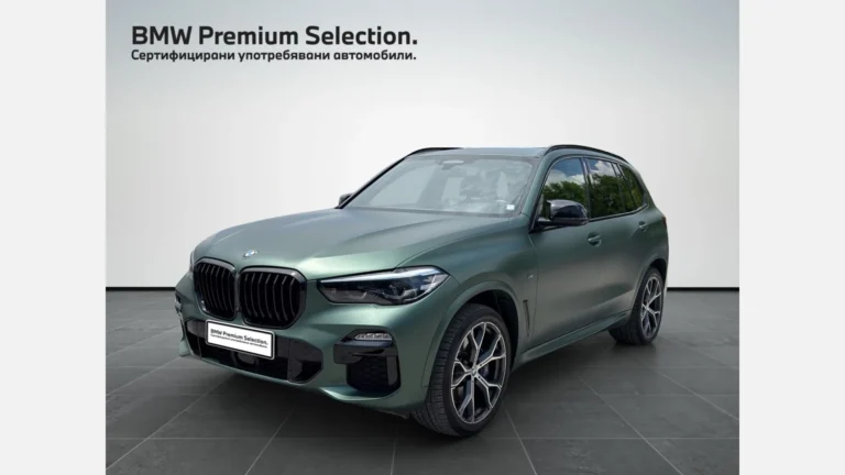 BMW X5 M50i
