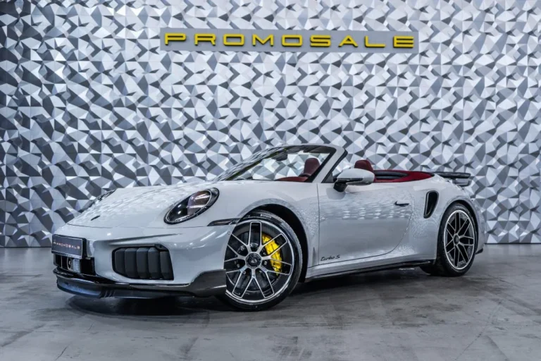 Porsche 911 Turbo S Cabriolet