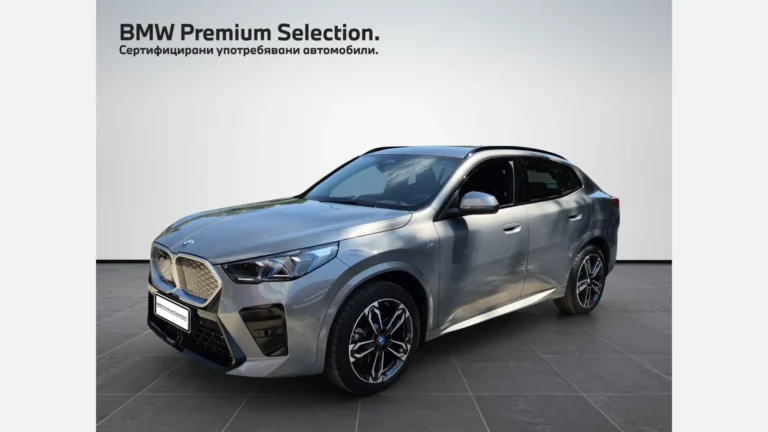 BMW iX2 xDrive30
