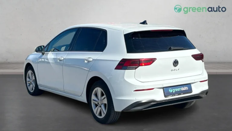 VW Golf VW Golf 2. 0 TDi Life М/Т