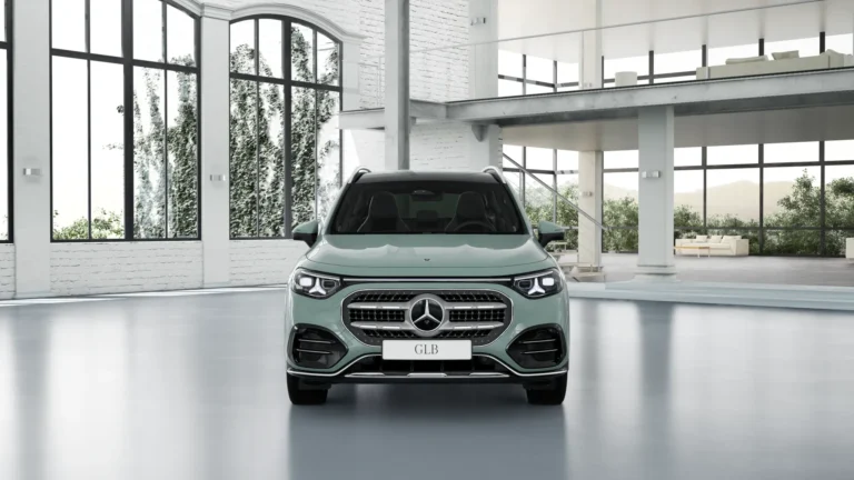Mercedes-Benz GLB 200 4MATIC 6+1