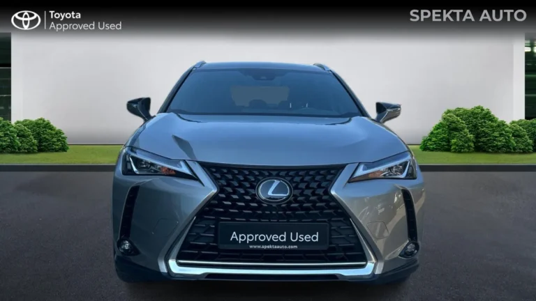 Lexus UX 250h