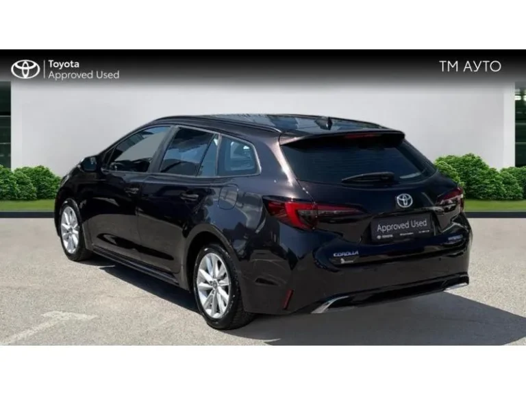 Toyota Corolla TS 1.8 HSD DYNAMIC