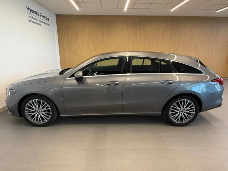 Mercedes-Benz CLA180