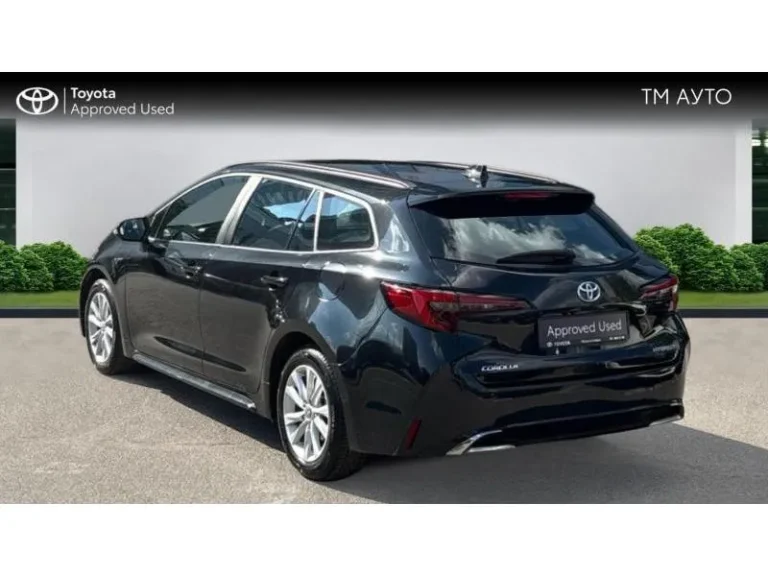 Toyota Corolla 1.8HSD DYNAMIC