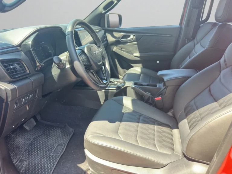 Isuzu D MAX ISUZU NEW D-MAX 4×4 D/C ARENA