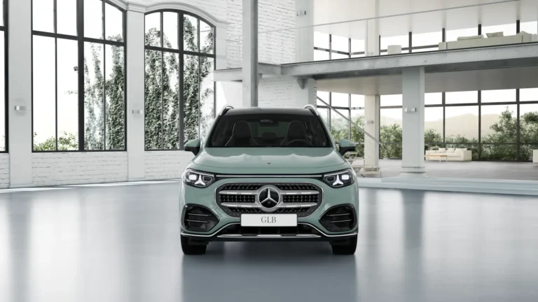 Mercedes-Benz GLB 200 4MATIC 6+1