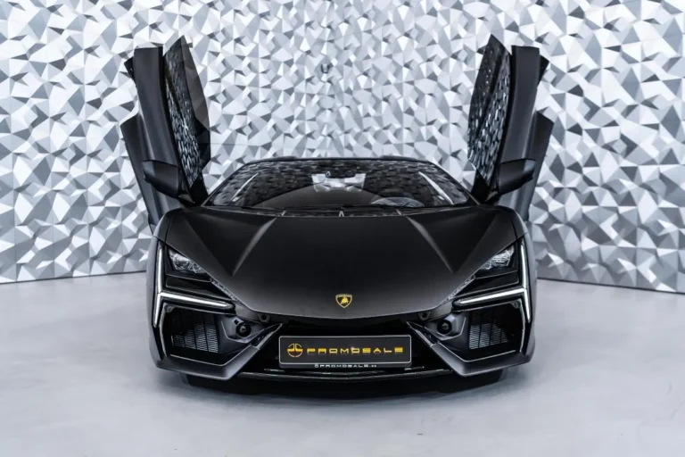 Lamborghini Revuelto Revuelto Nero