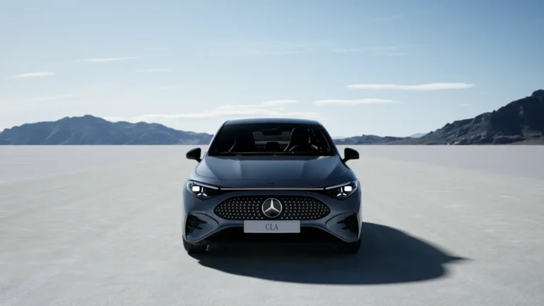 Mercedes-Benz CLA 250 + EQ