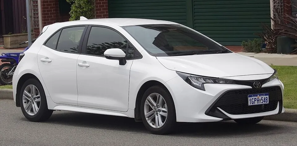 2018 toyota corolla (mzea12r) ascent sport hatchback (2018 11 02) 01