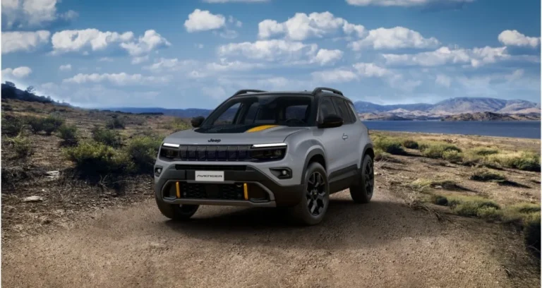 JEEP AVENGER THE NORTH FACE