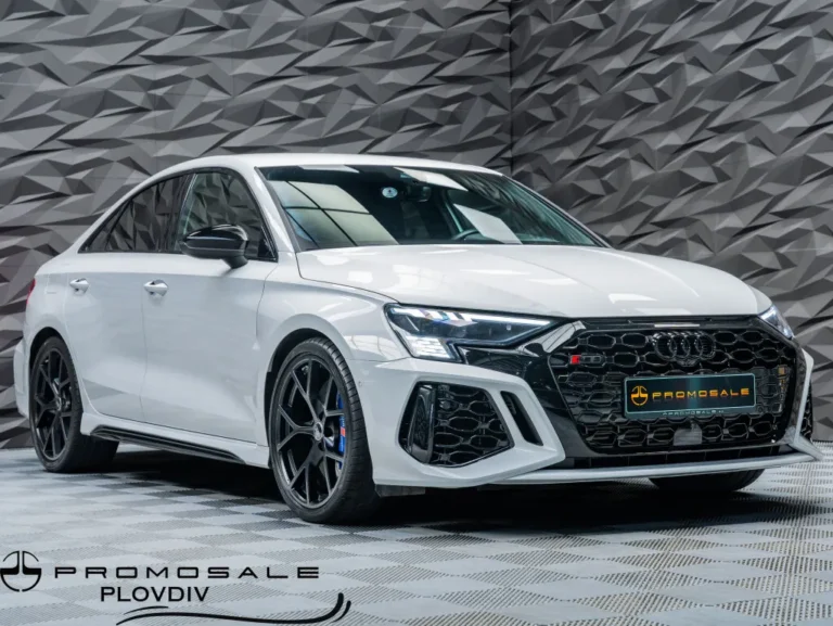 AUDI RS3
